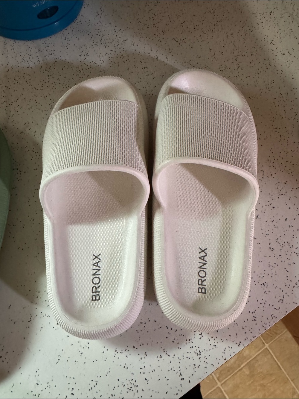 Bronx White Slide Sandals with Textured Strap
